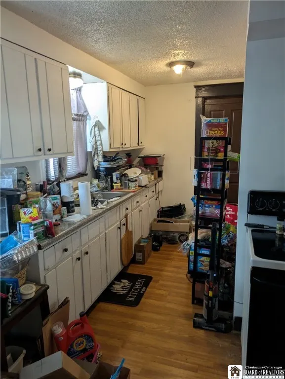 415 Oliver Street, North Tonawanda, New York 14120, North Tonawanda, New York 14120, 6 Bedrooms Bedrooms, ,3 BathroomsBathrooms,Residential,For Sale,415 Oliver Street, North Tonawanda, New York 14120,R1628869
