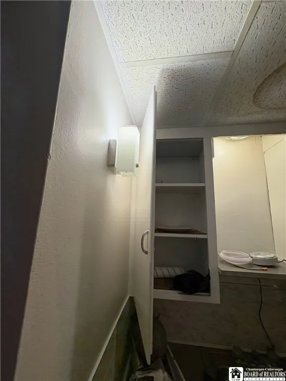 114 Keil Street, North Tonawanda, New York 14120, North Tonawanda, New York 14120, 7 Bedrooms Bedrooms, ,3 BathroomsBathrooms,Residential,For Sale,114 Keil Street, North Tonawanda, New York 14120,R1628871