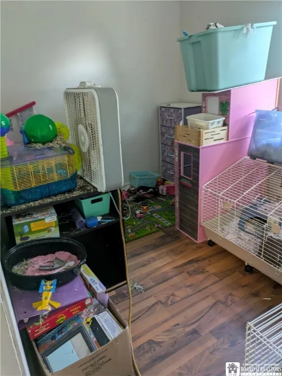 114 Keil Street, North Tonawanda, New York 14120, North Tonawanda, New York 14120, 7 Bedrooms Bedrooms, ,3 BathroomsBathrooms,Residential,For Sale,114 Keil Street, North Tonawanda, New York 14120,R1628871