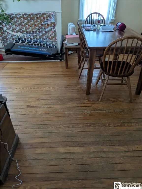 114 Keil Street, North Tonawanda, New York 14120, North Tonawanda, New York 14120, 7 Bedrooms Bedrooms, ,3 BathroomsBathrooms,Residential,For Sale,114 Keil Street, North Tonawanda, New York 14120,R1628871
