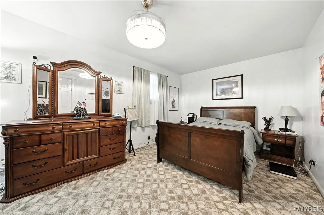 295 Hoyt Street, Buffalo, New York 14213, Buffalo, New York 14213, 4 Bedrooms Bedrooms, 9 Rooms Rooms,1 BathroomBathrooms,Residential,For Sale,295 Hoyt Street, Buffalo, New York 14213,B1631286