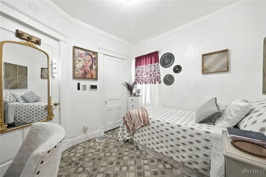 295 Hoyt Street, Buffalo, New York 14213, Buffalo, New York 14213, 4 Bedrooms Bedrooms, 9 Rooms Rooms,1 BathroomBathrooms,Residential,For Sale,295 Hoyt Street, Buffalo, New York 14213,B1631286