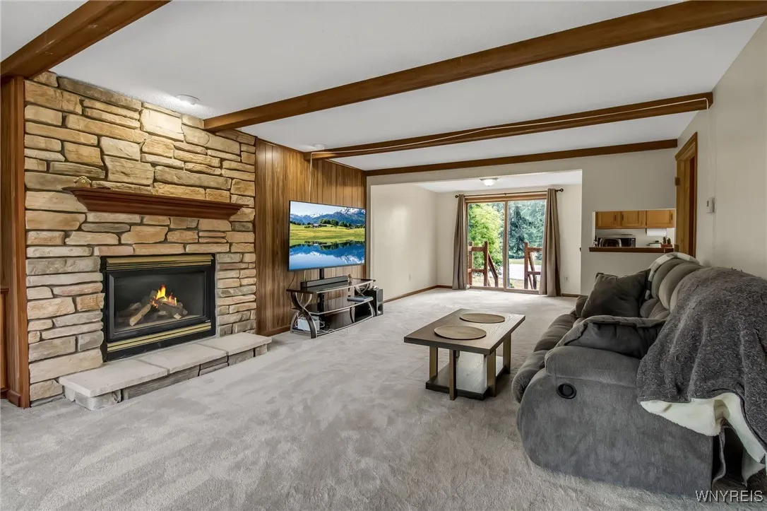 70 Little Robin Road, Amherst, New York 14228, Amherst, New York 14228, 3 Bedrooms Bedrooms, 7 Rooms Rooms,2 BathroomsBathrooms,Residential,For Sale,70 Little Robin Road, Amherst, New York 14228,B1628179
