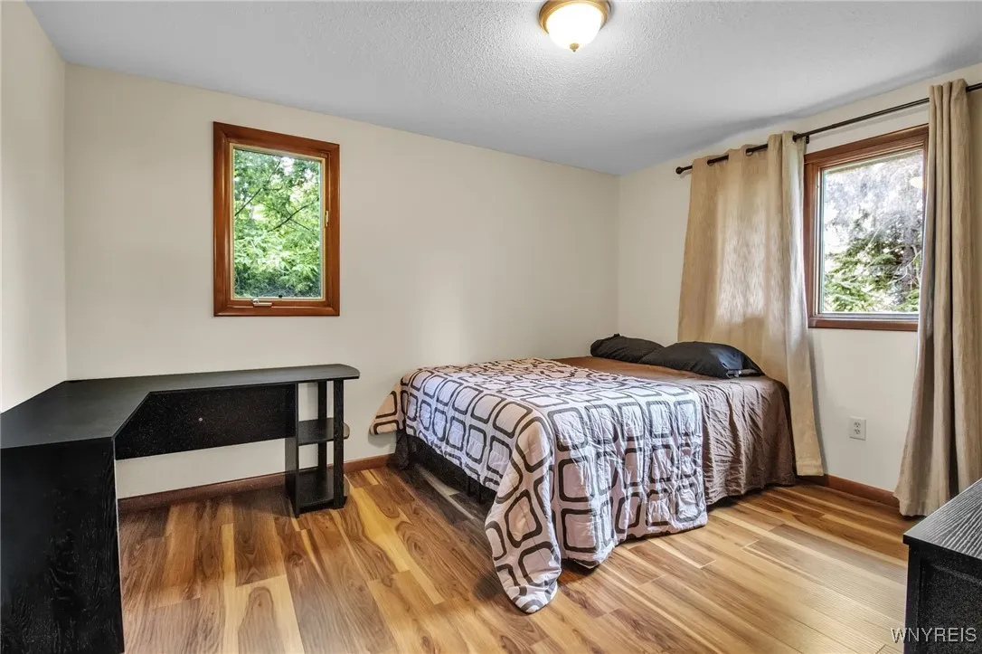 70 Little Robin Road, Amherst, New York 14228, Amherst, New York 14228, 3 Bedrooms Bedrooms, 7 Rooms Rooms,2 BathroomsBathrooms,Residential,For Sale,70 Little Robin Road, Amherst, New York 14228,B1628179