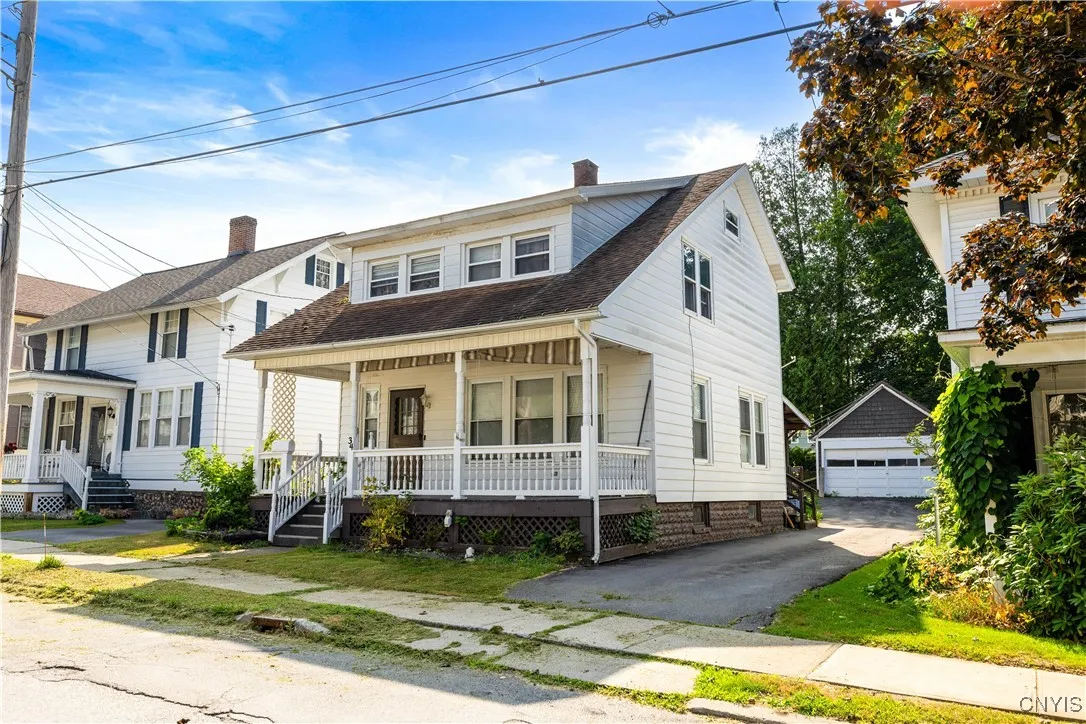 34 Woodside Avenue, Little Falls City, New York 13, Little Falls City, New York 13365, 3 Bedrooms Bedrooms, 6 Rooms Rooms,1 BathroomBathrooms,Residential,Closed,34 Woodside Avenue, Little Falls City, New York 13,0,S1629791