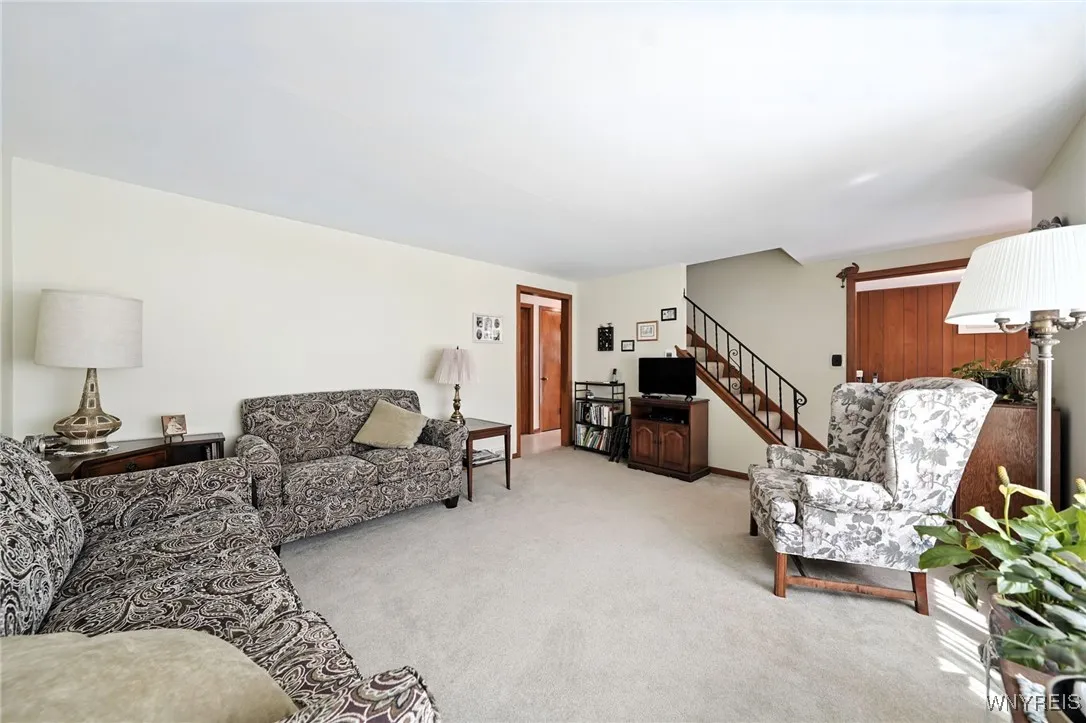 93 Brinton Street, Buffalo, New York 14214, Buffalo, New York 14214, 3 Bedrooms Bedrooms, 6 Rooms Rooms,1 BathroomBathrooms,Residential,For Sale,93 Brinton Street, Buffalo, New York 14214,B1631290