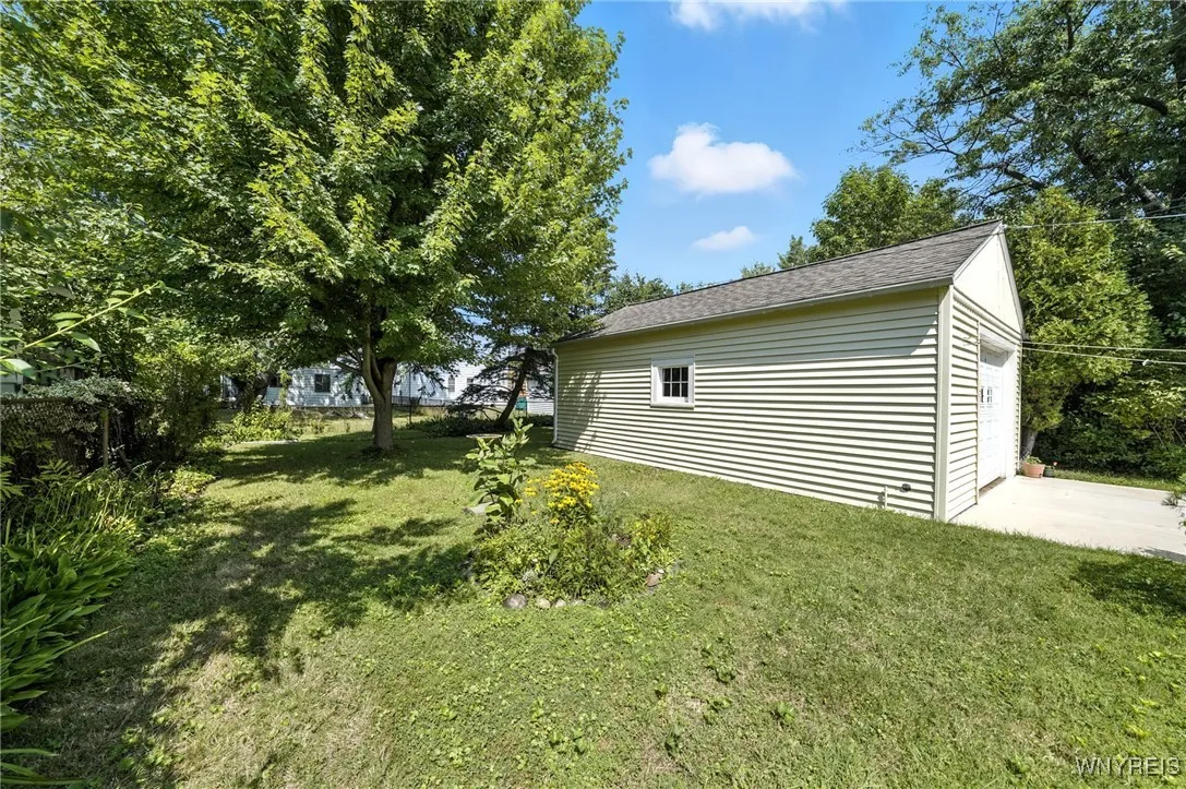 93 Brinton Street, Buffalo, New York 14214, Buffalo, New York 14214, 3 Bedrooms Bedrooms, 6 Rooms Rooms,1 BathroomBathrooms,Residential,For Sale,93 Brinton Street, Buffalo, New York 14214,B1631290