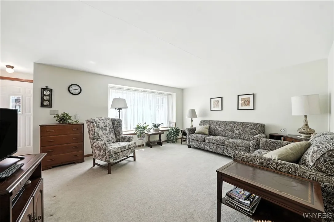 93 Brinton Street, Buffalo, New York 14214, Buffalo, New York 14214, 3 Bedrooms Bedrooms, 6 Rooms Rooms,1 BathroomBathrooms,Residential,For Sale,93 Brinton Street, Buffalo, New York 14214,B1631290