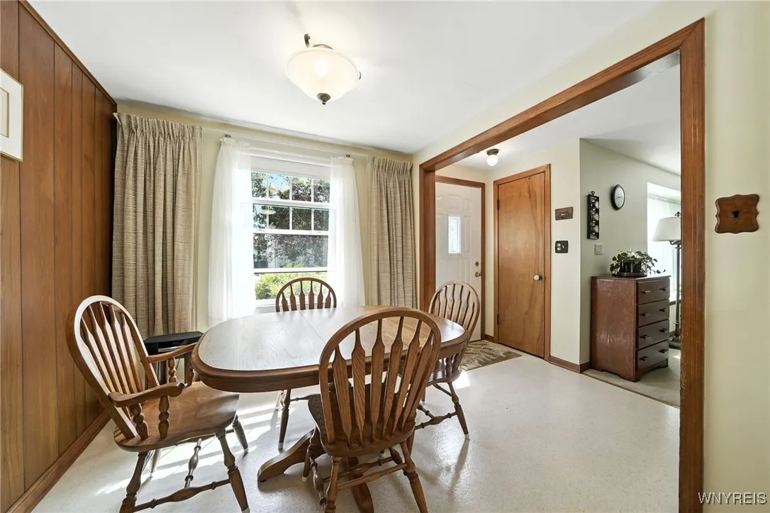 93 Brinton Street, Buffalo, New York 14214, Buffalo, New York 14214, 3 Bedrooms Bedrooms, 6 Rooms Rooms,1 BathroomBathrooms,Residential,For Sale,93 Brinton Street, Buffalo, New York 14214,B1631290