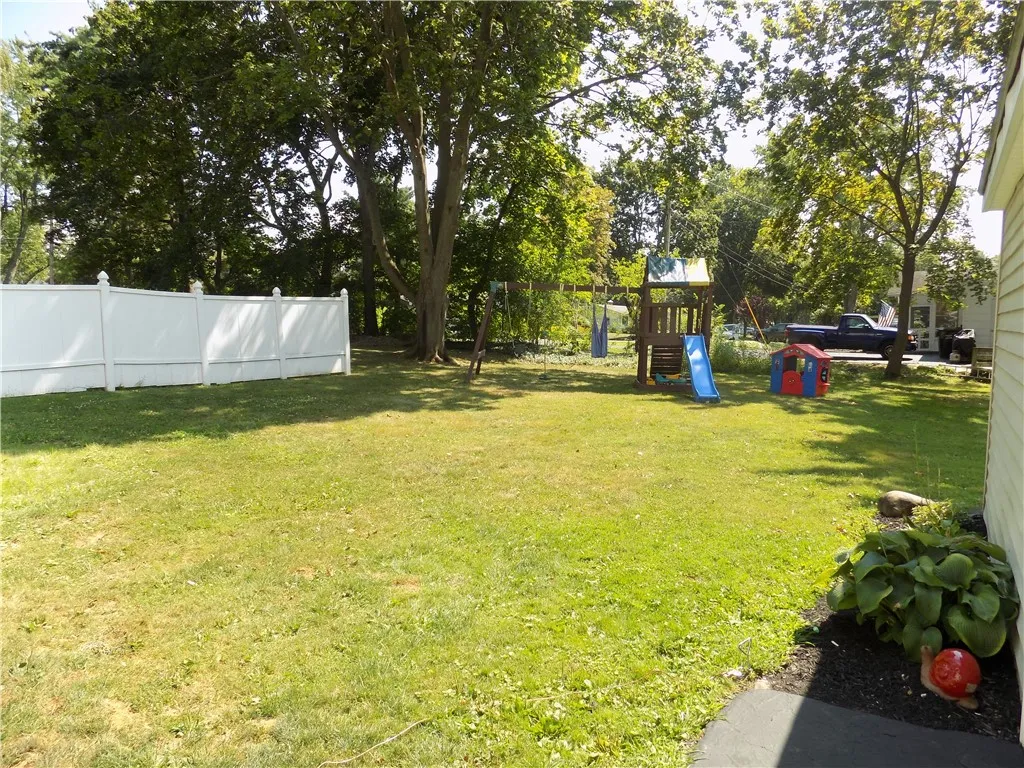 135 Reed Street, Avon, New York 14414, Avon, New York 14414, 3 Bedrooms Bedrooms, 5 Rooms Rooms,1 BathroomBathrooms,Residential,Closed,135 Reed Street, Avon, New York 14414,0,R1631264 135 Reed Street, Avon, New York 14414, Avon, New York 14414, 3 Bedrooms Bedrooms, 5 Rooms Rooms,1 BathroomBathrooms,Residential,Closed,135 Reed Street, Avon, New York 14414,0,R1631264