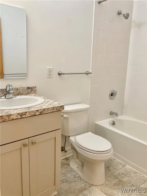 481 Franklin Street 10, Buffalo, New York 14202, Buffalo, New York 14202, 1 Bedroom Bedrooms, 2 Rooms Rooms,1 BathroomBathrooms,Residential Lease,For Rent,481 Franklin Street 10, Buffalo, New York 14202,B1631223