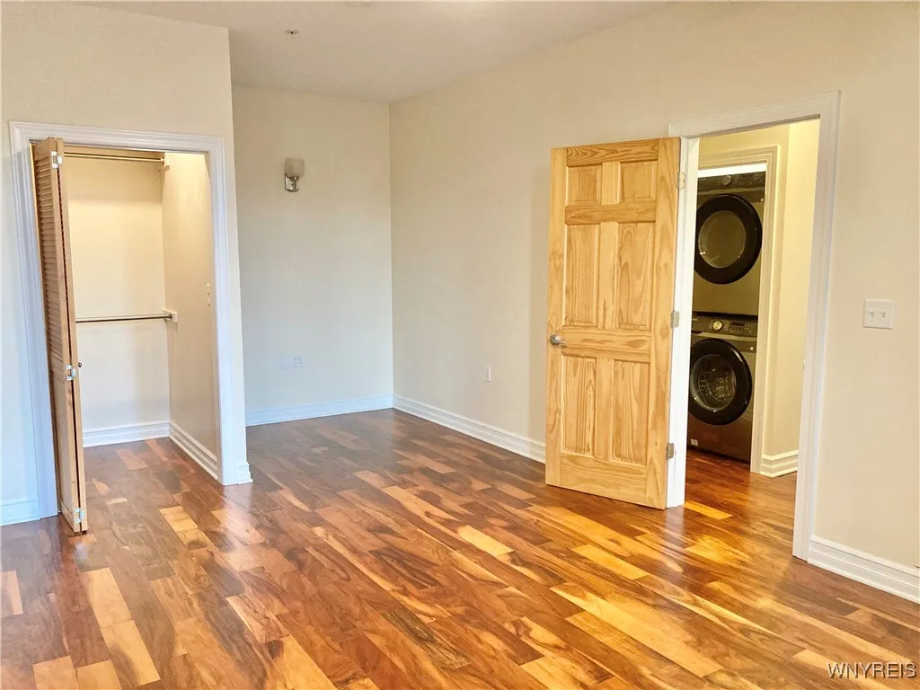 481 Franklin Street 10, Buffalo, New York 14202, Buffalo, New York 14202, 1 Bedroom Bedrooms, 2 Rooms Rooms,1 BathroomBathrooms,Residential Lease,For Rent,481 Franklin Street 10, Buffalo, New York 14202,B1631223