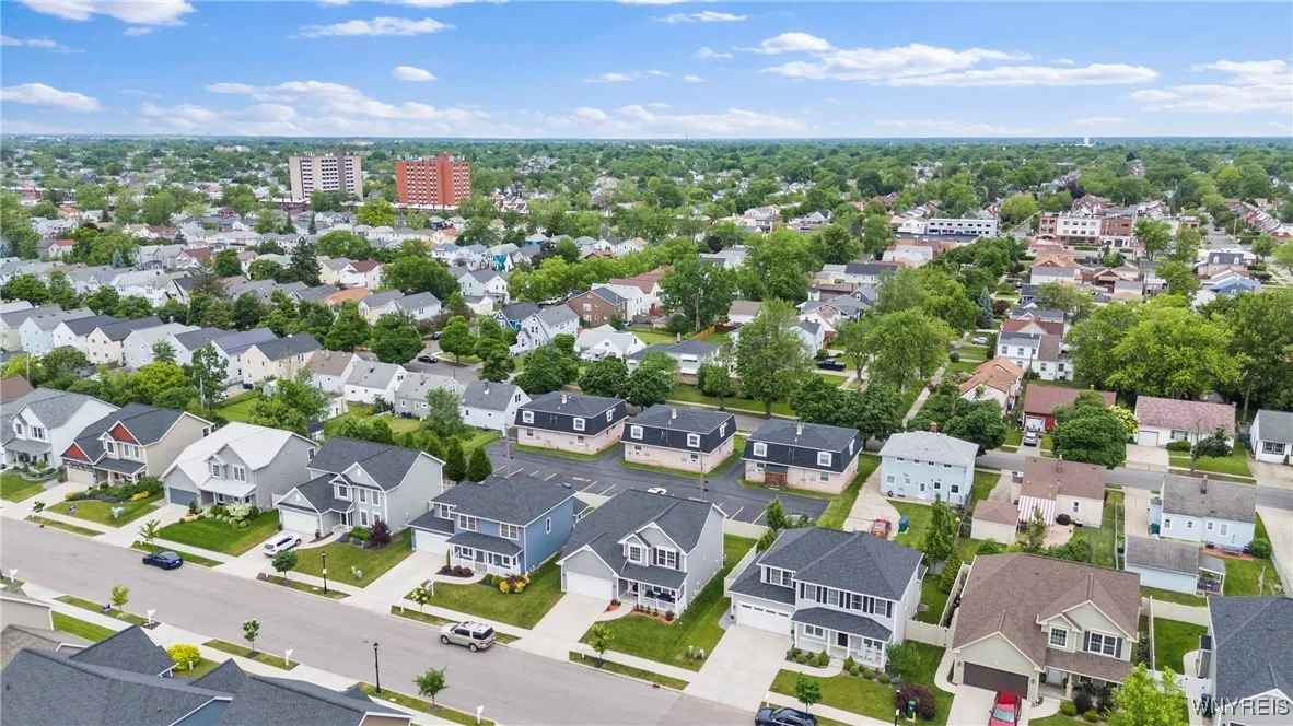148 Rachel Vincent Way, Buffalo, New York 14216, Buffalo, New York 14216, 3 Bedrooms Bedrooms, 8 Rooms Rooms,2 BathroomsBathrooms,Residential,For Sale,148 Rachel Vincent Way, Buffalo, New York 14216,0,B1631294