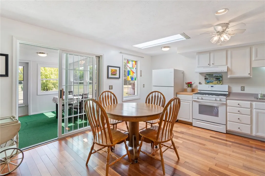 2569 Wheeler Station Road, East Bloomfield, New Yo, East Bloomfield, New York 14469, 4 Bedrooms Bedrooms, 9 Rooms Rooms,3 BathroomsBathrooms,Residential,Closed,2569 Wheeler Station Road, East Bloomfield, New Yo,0,R1622712