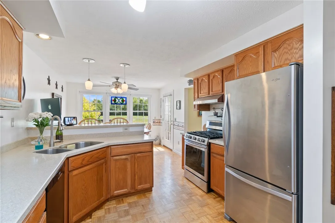 2569 Wheeler Station Road, East Bloomfield, New Yo, East Bloomfield, New York 14469, 4 Bedrooms Bedrooms, 9 Rooms Rooms,3 BathroomsBathrooms,Residential,Closed,2569 Wheeler Station Road, East Bloomfield, New Yo,0,R1622712