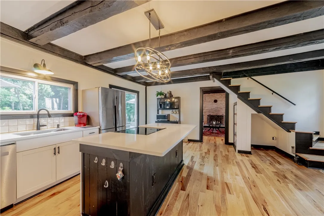 5182 Hunt Hill Road, Groveland, New York 14454, Groveland, New York 14454, 4 Bedrooms Bedrooms, 7 Rooms Rooms,1 BathroomBathrooms,Residential,Closed,5182 Hunt Hill Road, Groveland, New York 14454,0,R1631312