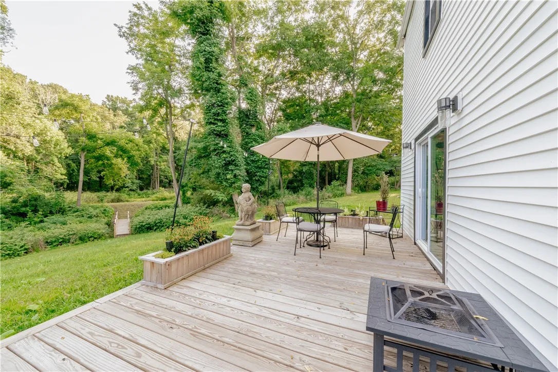 5182 Hunt Hill Road, Groveland, New York 14454, Groveland, New York 14454, 4 Bedrooms Bedrooms, 7 Rooms Rooms,1 BathroomBathrooms,Residential,Closed,5182 Hunt Hill Road, Groveland, New York 14454,0,R1631312