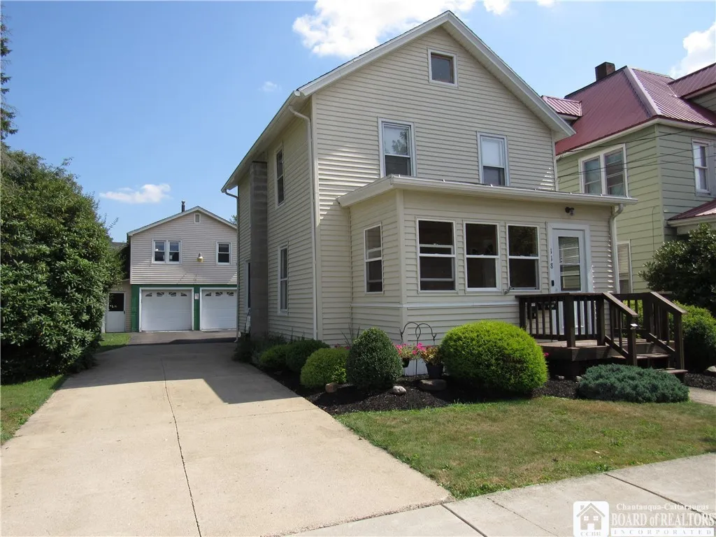 118 East Falconer Street, Ellicott, New York 14733, Ellicott, New York 14733, 3 Bedrooms Bedrooms, 8 Rooms Rooms,1 BathroomBathrooms,Residential,Closed,118 East Falconer Street, Ellicott, New York 14733,0,R1631222