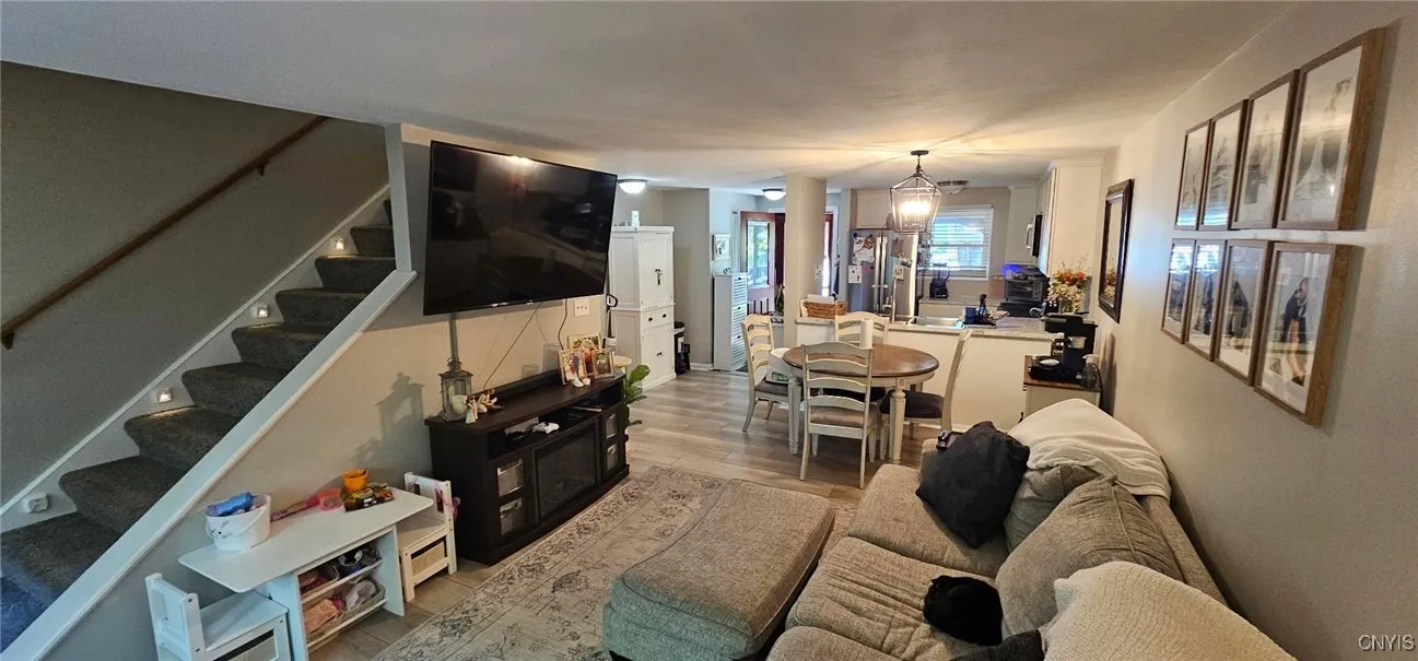 285 Cedar Court, Van Buren, New York 13027, Van Buren, New York 13027, 3 Bedrooms Bedrooms, 7 Rooms Rooms,2 BathroomsBathrooms,Residential,Closed,285 Cedar Court, Van Buren, New York 13027,0,S1631315