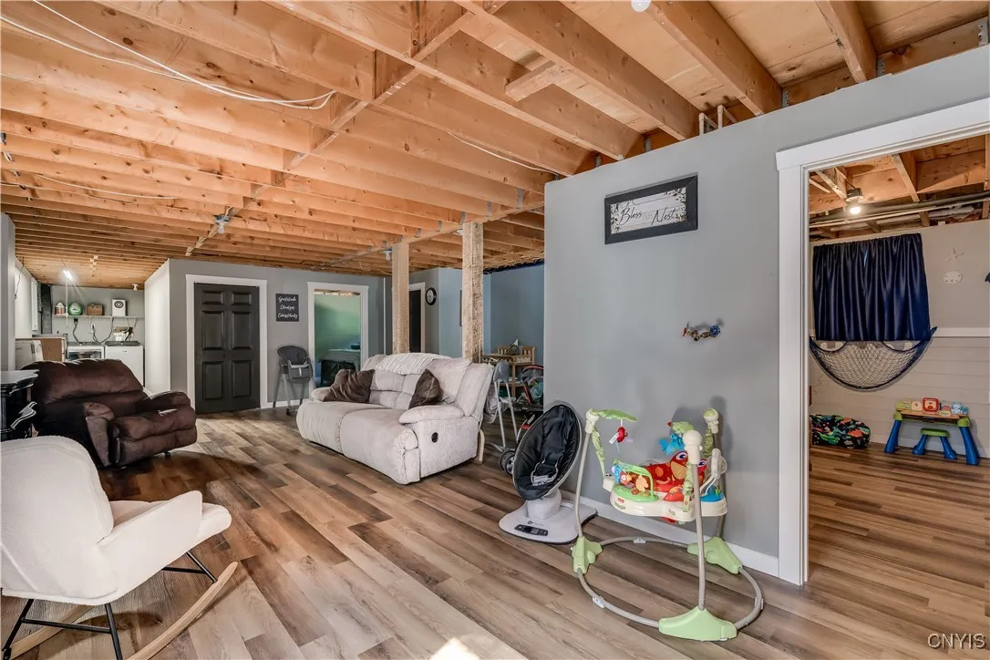 20300 County Route 3, Orleans, New York 13656, Orleans, New York 13656, 4 Bedrooms Bedrooms, 6 Rooms Rooms,2 BathroomsBathrooms,Residential,Closed,20300 County Route 3, Orleans, New York 13656,0,S1631332