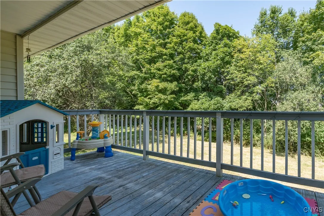 20300 County Route 3, Orleans, New York 13656, Orleans, New York 13656, 4 Bedrooms Bedrooms, 6 Rooms Rooms,2 BathroomsBathrooms,Residential,Closed,20300 County Route 3, Orleans, New York 13656,0,S1631332