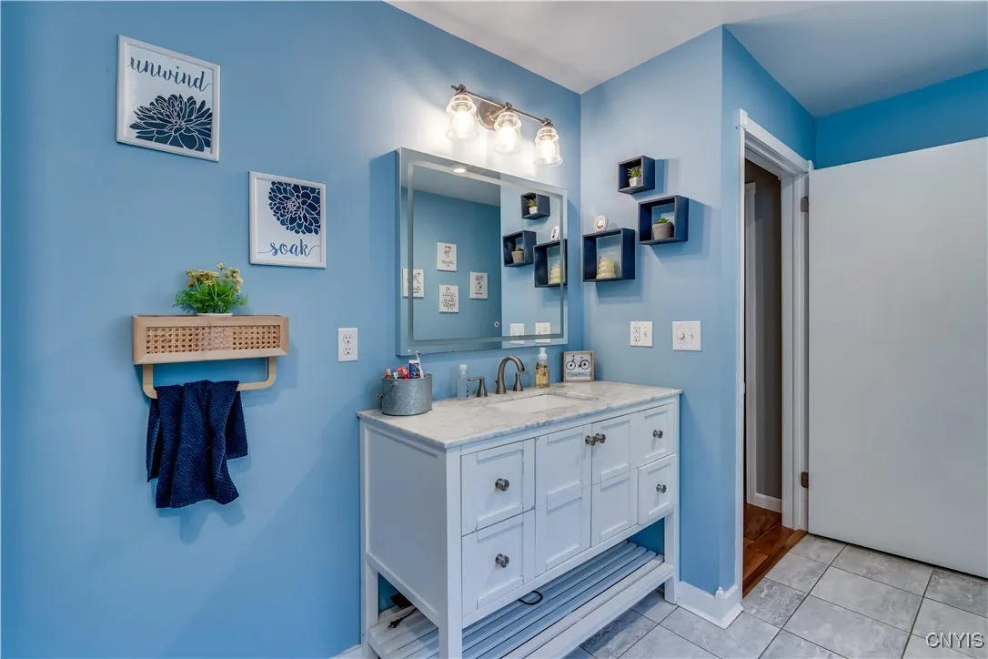 20300 County Route 3, Orleans, New York 13656, Orleans, New York 13656, 4 Bedrooms Bedrooms, 6 Rooms Rooms,2 BathroomsBathrooms,Residential,Closed,20300 County Route 3, Orleans, New York 13656,0,S1631332