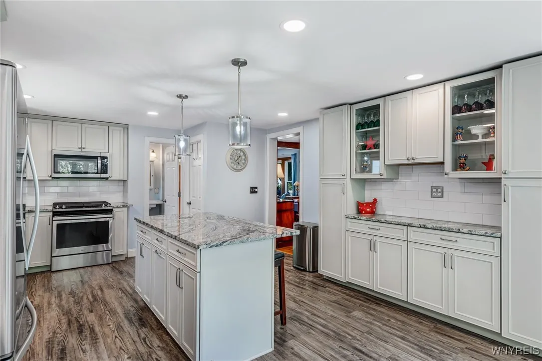 38 Oliver Place, Hamburg, New York 14075, Hamburg, New York 14075, 3 Bedrooms Bedrooms, 10 Rooms Rooms,2 BathroomsBathrooms,Residential,Closed,38 Oliver Place, Hamburg, New York 14075,0,B1631247