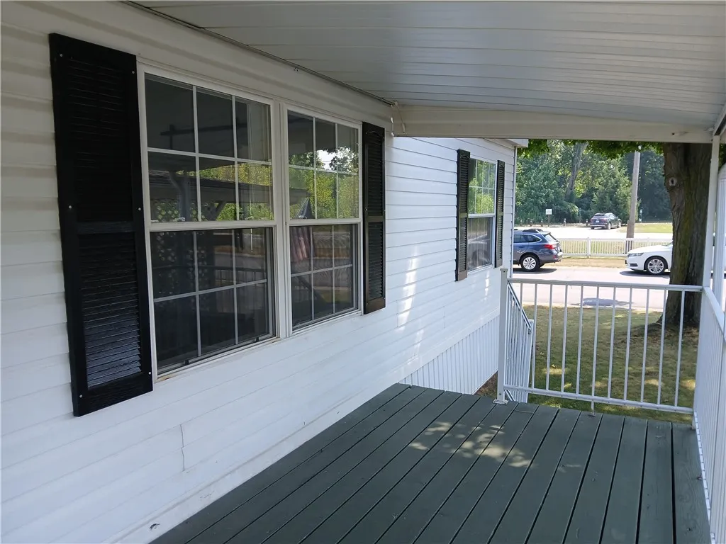 7 Village Parkway, Manchester, New York 14504, Manchester, New York 14504, 2 Bedrooms Bedrooms, 4 Rooms Rooms,2 BathroomsBathrooms,Residential,Closed,7 Village Parkway, Manchester, New York 14504,0,R1631255