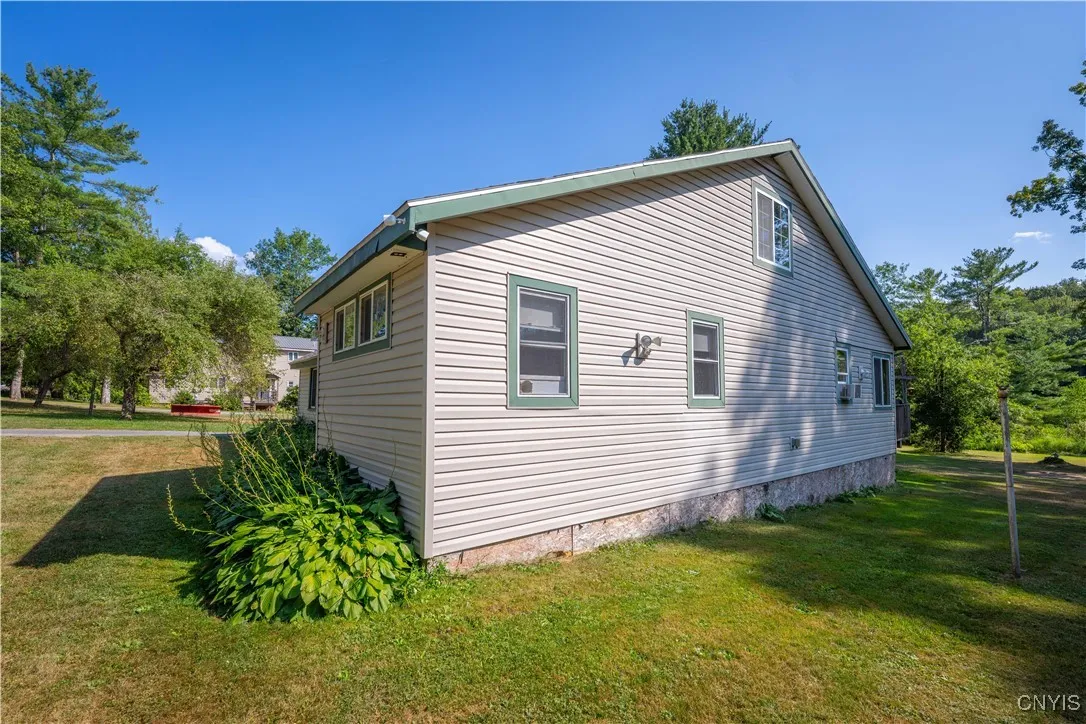 8126 Old Floyd Road, Floyd, New York 13440, Floyd, New York 13440, 3 Bedrooms Bedrooms, 8 Rooms Rooms,1 BathroomBathrooms,Residential,Closed,8126 Old Floyd Road, Floyd, New York 13440,0,S1630482