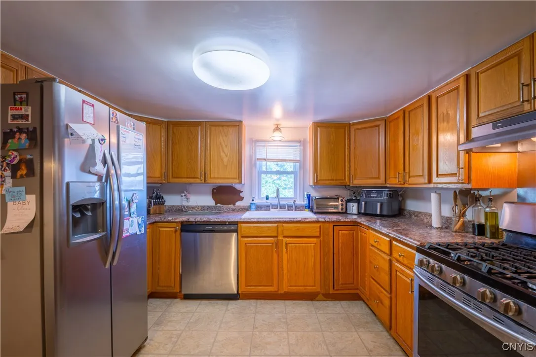 8126 Old Floyd Road, Floyd, New York 13440, Floyd, New York 13440, 3 Bedrooms Bedrooms, 8 Rooms Rooms,1 BathroomBathrooms,Residential,Closed,8126 Old Floyd Road, Floyd, New York 13440,0,S1630482