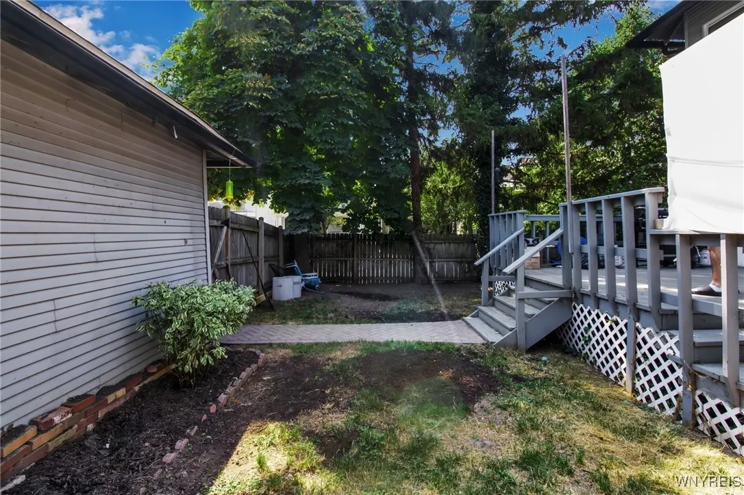 1 Argyle Park, Buffalo, New York 14222, Buffalo, New York 14222, 5 Bedrooms Bedrooms, 9 Rooms Rooms,3 BathroomsBathrooms,Residential,For Sale,1 Argyle Park, Buffalo, New York 14222,B1631366
