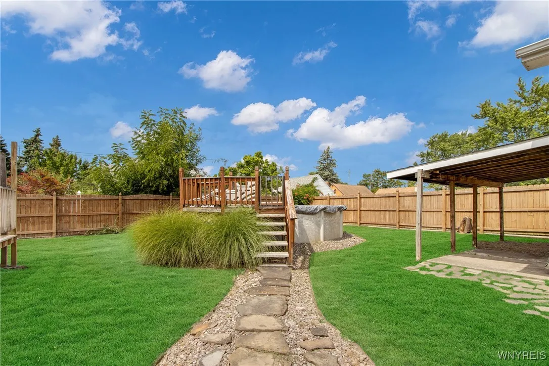 18 Olmstead Avenue, Lancaster, New York 14043, Lancaster, New York 14043, 3 Bedrooms Bedrooms, 7 Rooms Rooms,1 BathroomBathrooms,Residential,Closed,18 Olmstead Avenue, Lancaster, New York 14043,0,B1631390