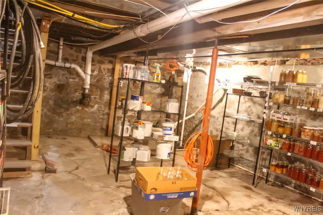 4330 Bolton Road, Royalton, New York 14067, Royalton, New York 14067, 3 Bedrooms Bedrooms, 8 Rooms Rooms,1 BathroomBathrooms,Residential,Closed,4330 Bolton Road, Royalton, New York 14067,0,B1630359