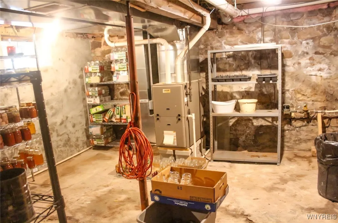 4330 Bolton Road, Royalton, New York 14067, Royalton, New York 14067, 3 Bedrooms Bedrooms, 8 Rooms Rooms,1 BathroomBathrooms,Residential,Closed,4330 Bolton Road, Royalton, New York 14067,0,B1630359