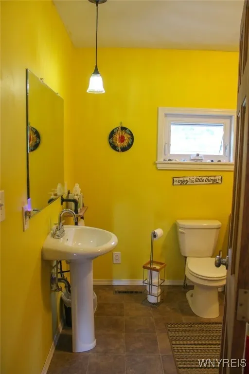 4330 Bolton Road, Royalton, New York 14067, Royalton, New York 14067, 3 Bedrooms Bedrooms, 8 Rooms Rooms,1 BathroomBathrooms,Residential,Closed,4330 Bolton Road, Royalton, New York 14067,0,B1630359