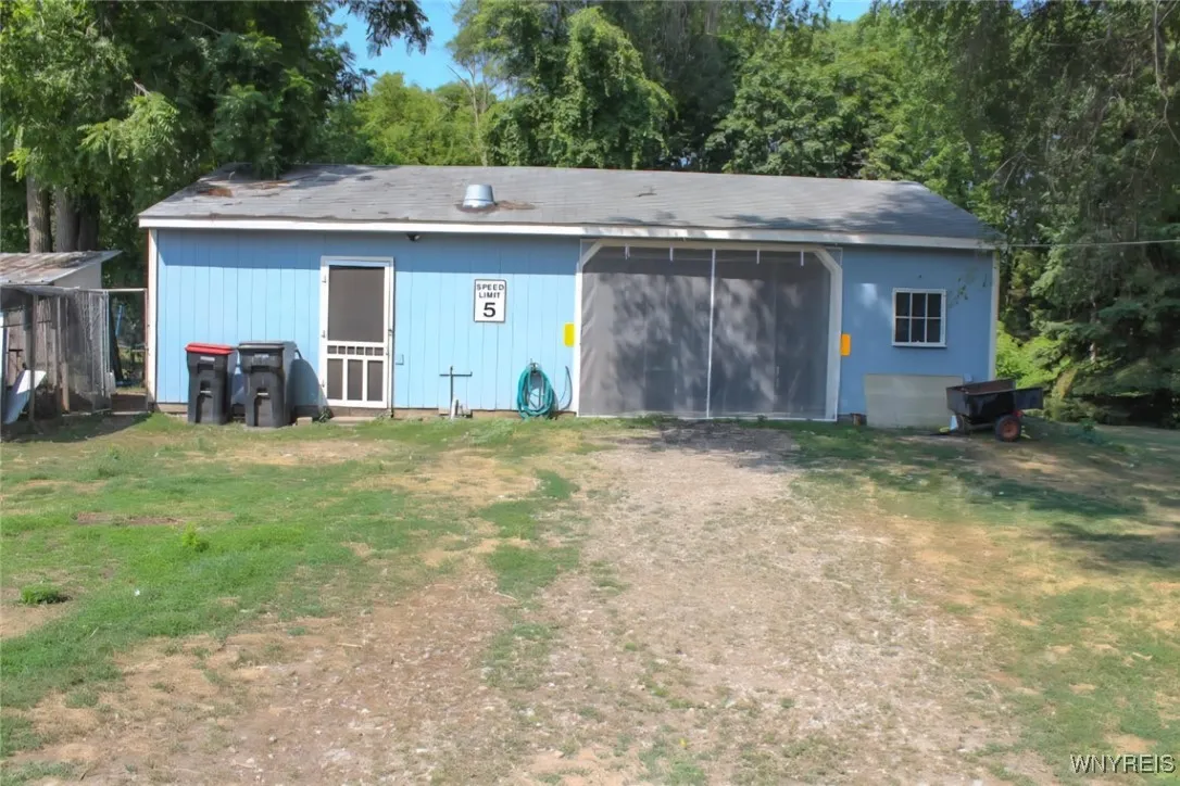 4330 Bolton Road, Royalton, New York 14067, Royalton, New York 14067, 3 Bedrooms Bedrooms, 8 Rooms Rooms,1 BathroomBathrooms,Residential,Closed,4330 Bolton Road, Royalton, New York 14067,0,B1630359