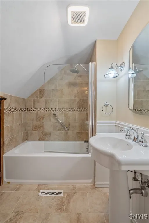 8692 Welwyn Lane, Lysander, New York 13027, Lysander, New York 13027, 3 Bedrooms Bedrooms, 7 Rooms Rooms,1 BathroomBathrooms,Residential,Closed,8692 Welwyn Lane, Lysander, New York 13027,0,S1631310