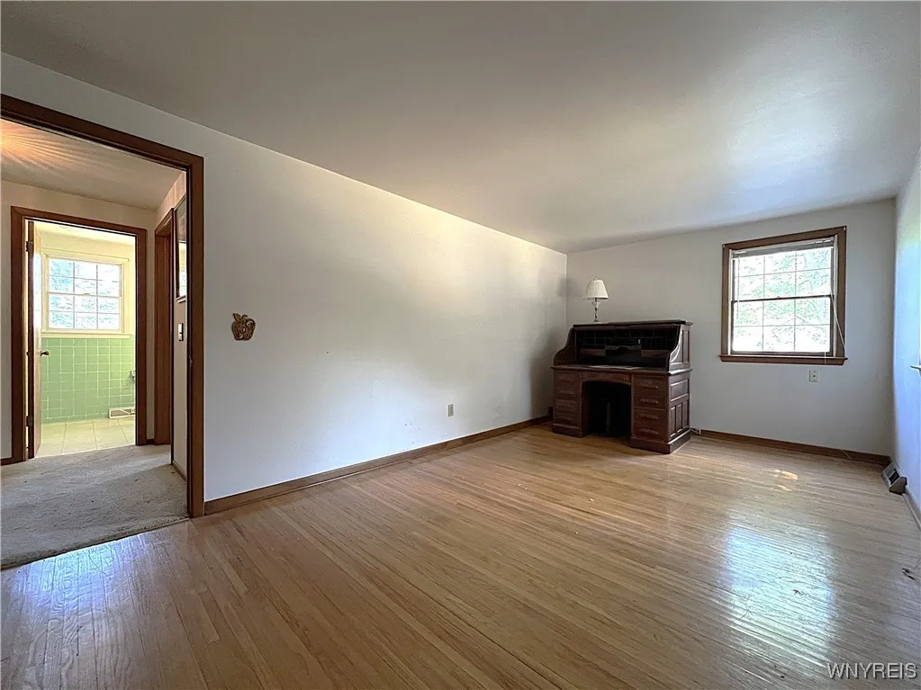 4630 Boncrest Drive East, Clarence, New York 14221, Clarence, New York 14221, 3 Bedrooms Bedrooms, 8 Rooms Rooms,1 BathroomBathrooms,Residential,For Sale,4630 Boncrest Drive East, Clarence, New York 14221,B1631154
