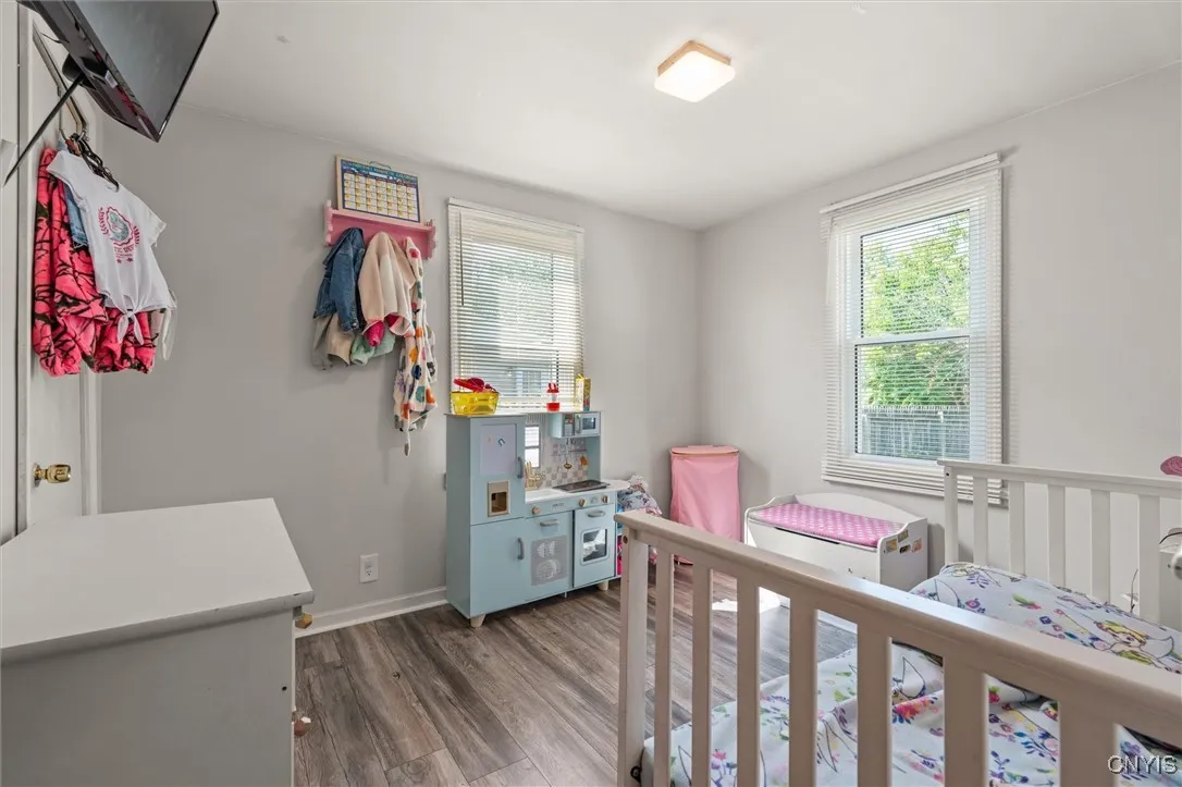 308 Brown Avenue, Salina, New York 13211, Salina, New York 13211, 5 Bedrooms Bedrooms, 8 Rooms Rooms,2 BathroomsBathrooms,Residential,For Sale,308 Brown Avenue, Salina, New York 13211,0,S1631288