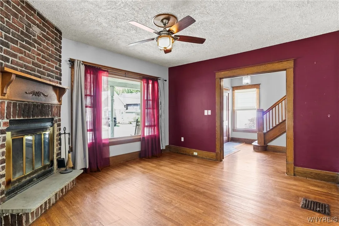 15 Holland Avenue, Lancaster, New York 14086, Lancaster, New York 14086, 3 Bedrooms Bedrooms, 7 Rooms Rooms,2 BathroomsBathrooms,Residential,Closed,15 Holland Avenue, Lancaster, New York 14086,0,B1631245