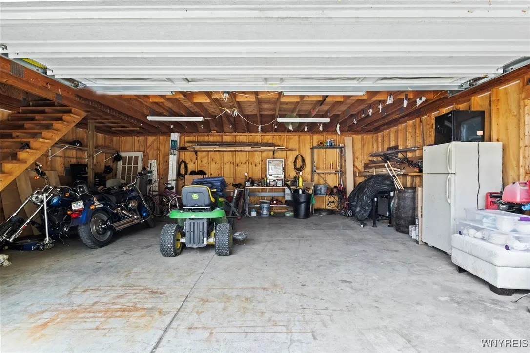 15 Holland Avenue, Lancaster, New York 14086, Lancaster, New York 14086, 3 Bedrooms Bedrooms, 7 Rooms Rooms,2 BathroomsBathrooms,Residential,Closed,15 Holland Avenue, Lancaster, New York 14086,0,B1631245