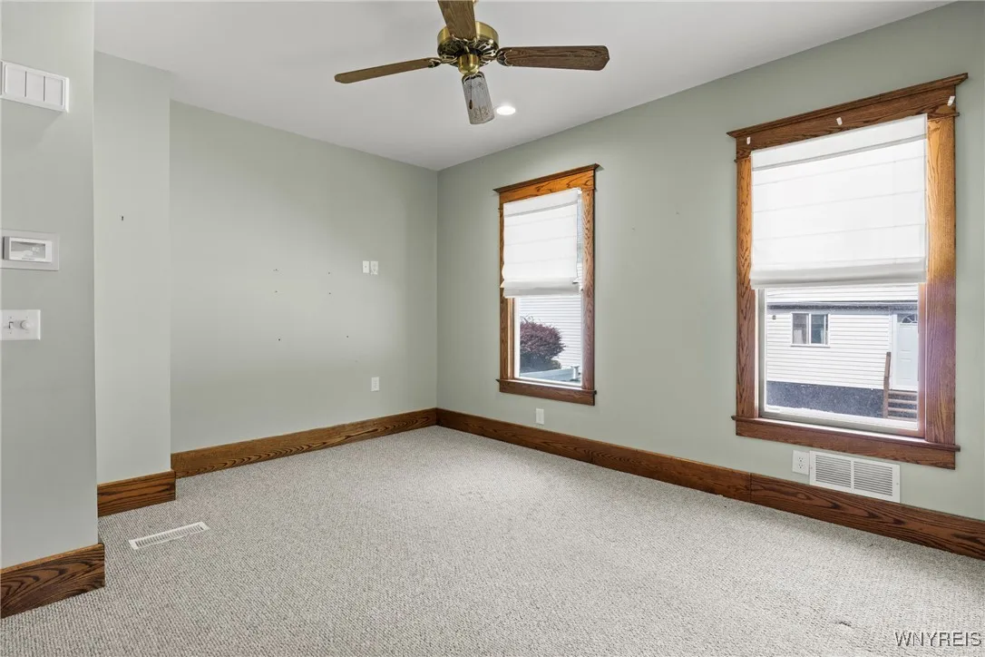 15 Holland Avenue, Lancaster, New York 14086, Lancaster, New York 14086, 3 Bedrooms Bedrooms, 7 Rooms Rooms,2 BathroomsBathrooms,Residential,Closed,15 Holland Avenue, Lancaster, New York 14086,0,B1631245