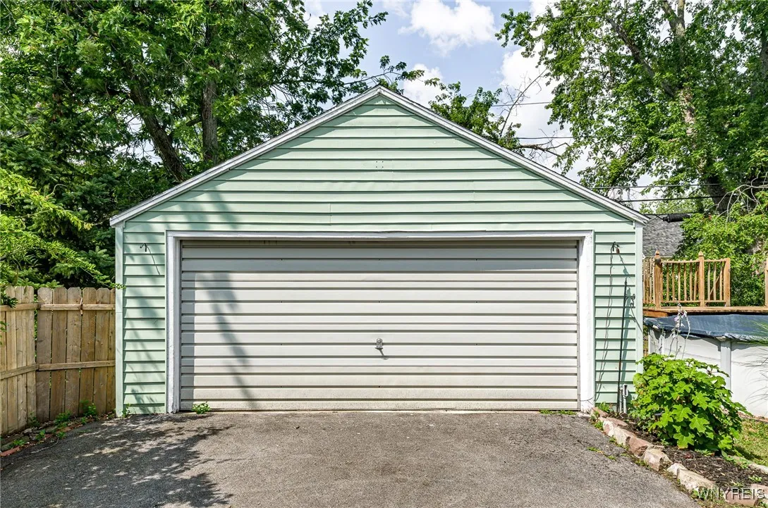 68 Midland Avenue, Tonawanda, New York 14223, Tonawanda, New York 14223, 3 Bedrooms Bedrooms, 6 Rooms Rooms,2 BathroomsBathrooms,Residential,For Sale,68 Midland Avenue, Tonawanda, New York 14223,B1631206