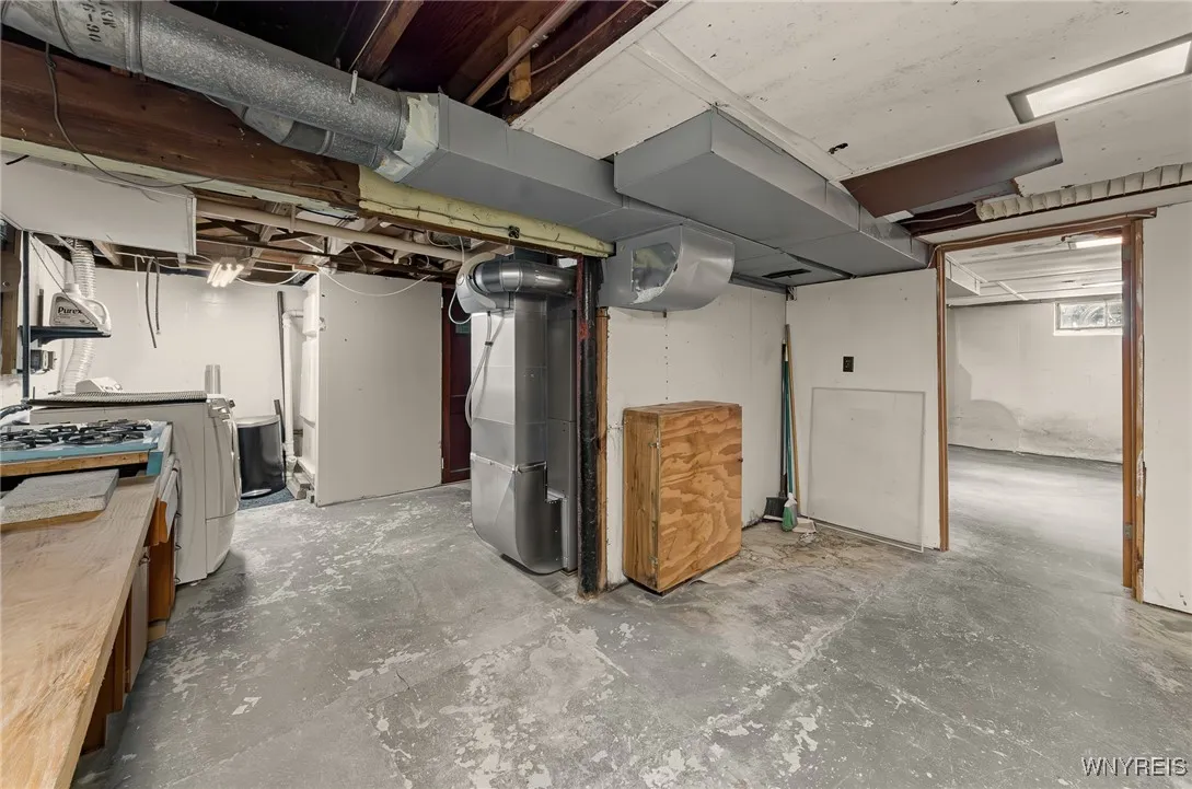 68 Midland Avenue, Tonawanda, New York 14223, Tonawanda, New York 14223, 3 Bedrooms Bedrooms, 6 Rooms Rooms,2 BathroomsBathrooms,Residential,For Sale,68 Midland Avenue, Tonawanda, New York 14223,B1631206