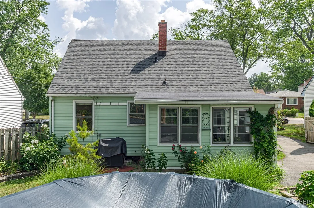 68 Midland Avenue, Tonawanda, New York 14223, Tonawanda, New York 14223, 3 Bedrooms Bedrooms, 6 Rooms Rooms,2 BathroomsBathrooms,Residential,For Sale,68 Midland Avenue, Tonawanda, New York 14223,B1631206