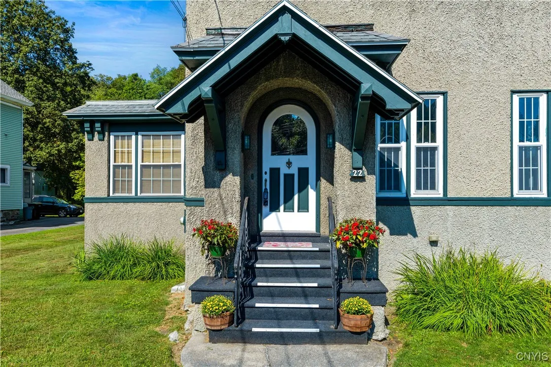 22 John Street, German Flatts, New York 13357, German Flatts, New York 13357, 5 Bedrooms Bedrooms, 10 Rooms Rooms,3 BathroomsBathrooms,Residential,Closed,22 John Street, German Flatts, New York 13357,0,S1630575