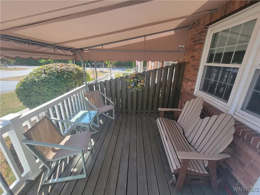 6801 Mulberry Lane B, Lockport Town, New York 1409, Lockport Town, New York 14094, 2 Bedrooms Bedrooms, 5 Rooms Rooms,1 BathroomBathrooms,Residential,For Sale,6801 Mulberry Lane B, Lockport Town, New York 1409,B1631277