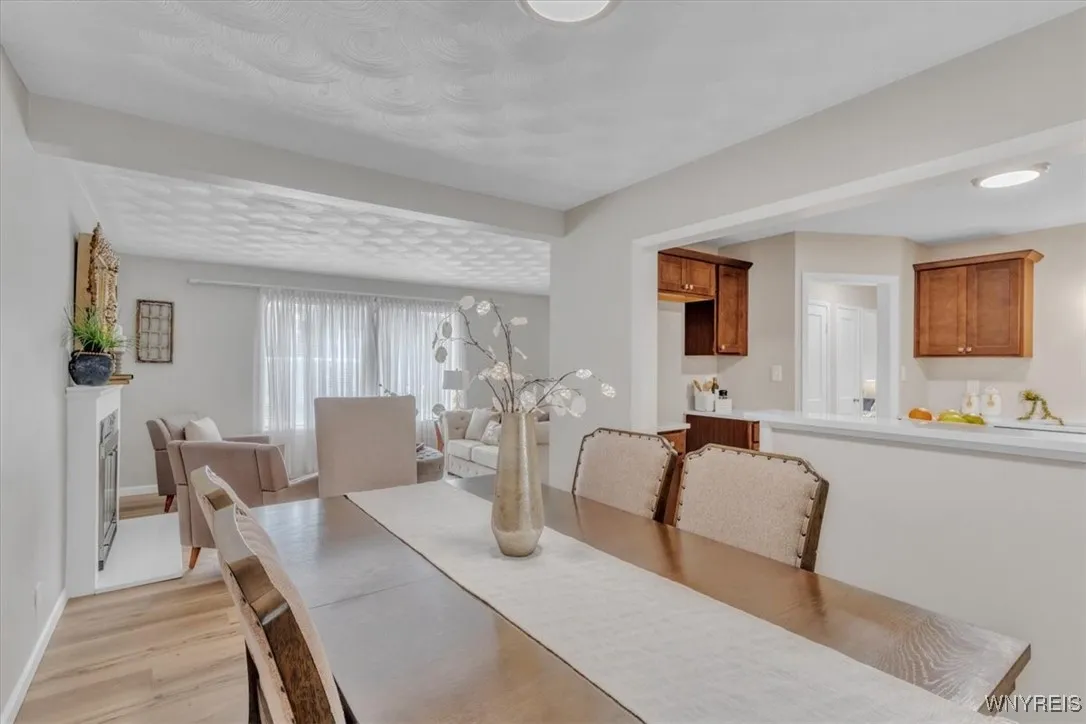 715 82nd Street, Niagara Falls, New York 14304, Niagara Falls, New York 14304, 4 Bedrooms Bedrooms, 10 Rooms Rooms,1 BathroomBathrooms,Residential,Closed,715 82nd Street, Niagara Falls, New York 14304,0,B1630423