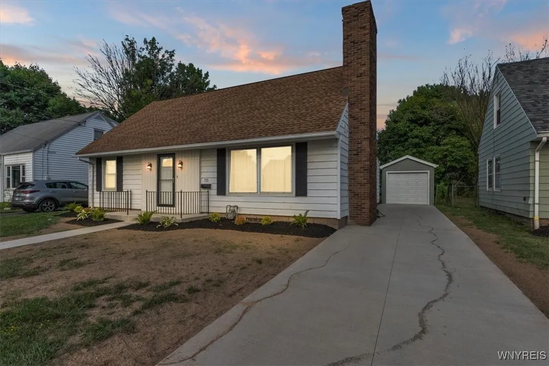 715 82nd Street, Niagara Falls, New York 14304, Niagara Falls, New York 14304, 4 Bedrooms Bedrooms, 10 Rooms Rooms,1 BathroomBathrooms,Residential,Closed,715 82nd Street, Niagara Falls, New York 14304,0,B1630423