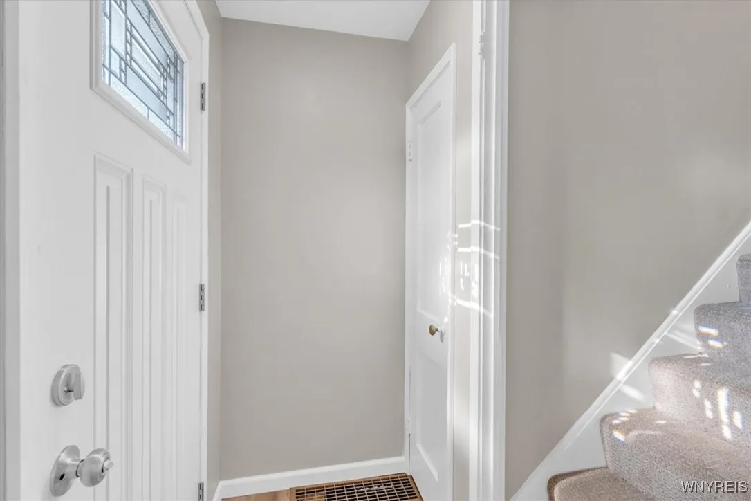 715 82nd Street, Niagara Falls, New York 14304, Niagara Falls, New York 14304, 4 Bedrooms Bedrooms, 10 Rooms Rooms,1 BathroomBathrooms,Residential,Closed,715 82nd Street, Niagara Falls, New York 14304,0,B1630423